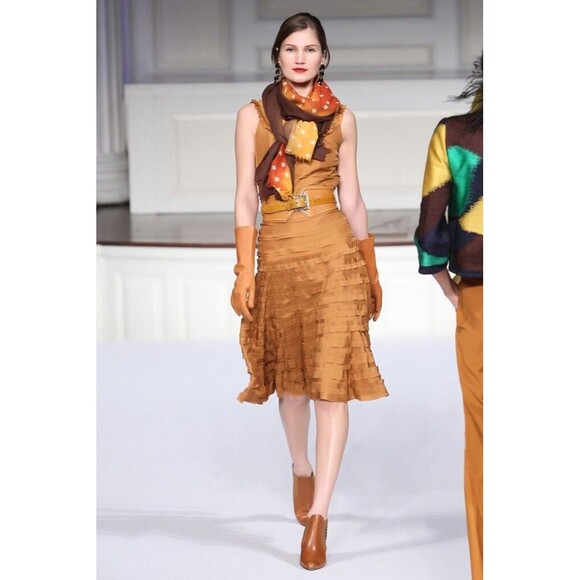 RUNWAY.Oscar de la Renta Scoop Neck Midi Length Dress Sz 8